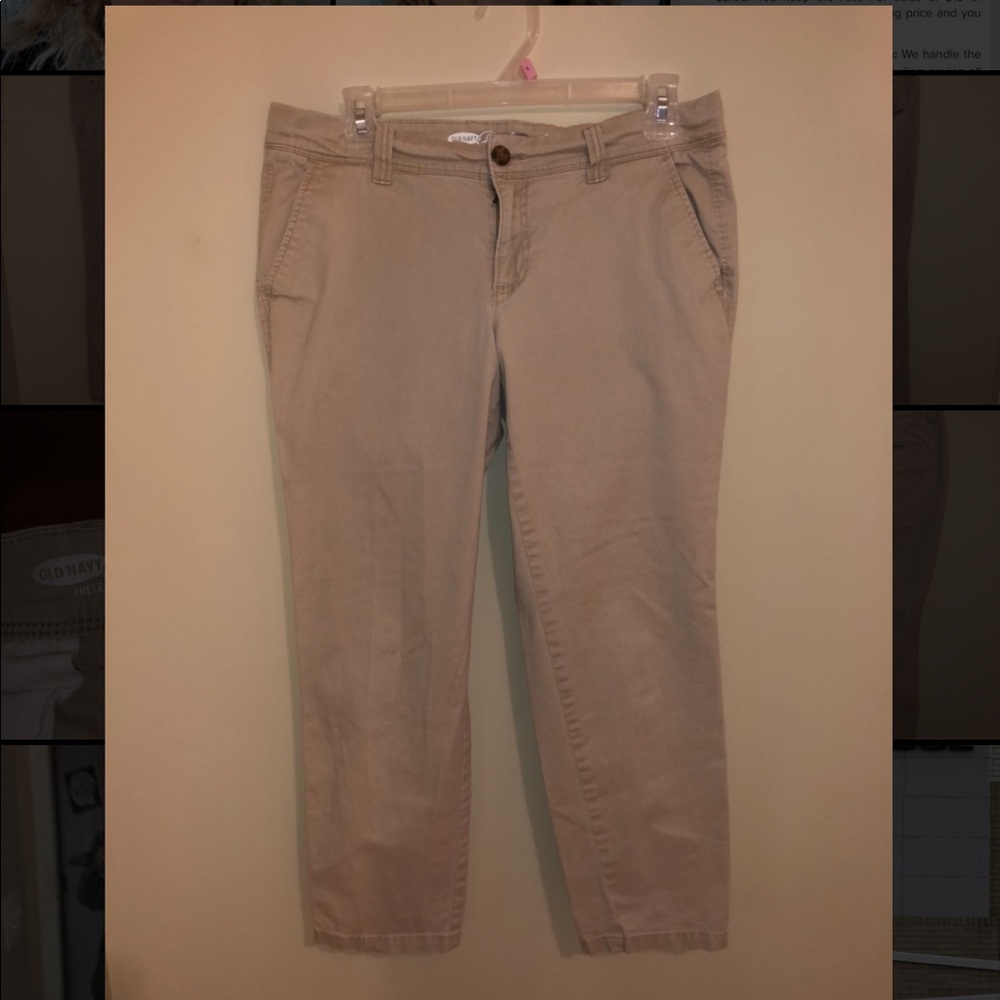 Old Navy Boyfriend Style Khaki Capris